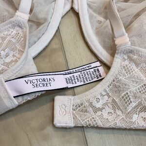 Body by Victoria lace bra